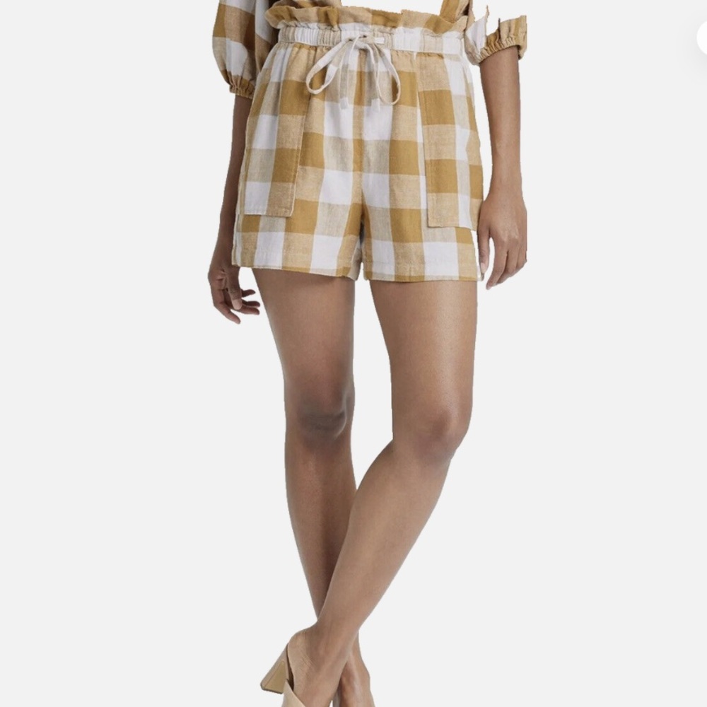 Who What Wear Buffalo Plaid Shorts